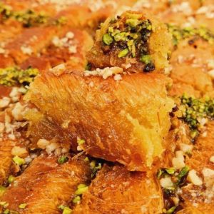 باقلوا بورماپیچ پسته و گردو