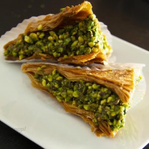 باقلوا خندان عربی